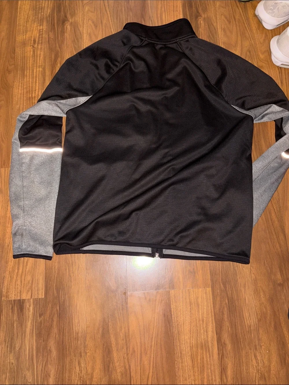 Old Navy Men's Black and Gray Lightweight Zip Jacket